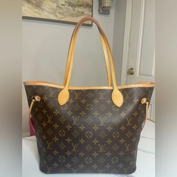 Authentic LV Neverfull 💗 - Picture 1 of 9